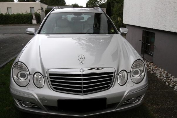 LHD MERCEDES E CLASS